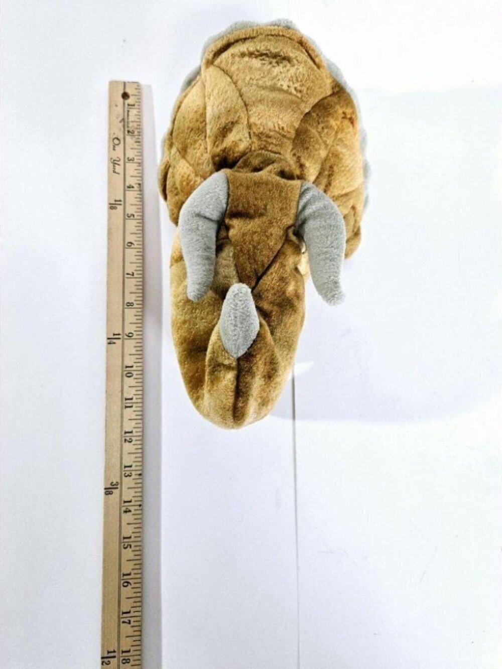 K&M 2003 Triceratops Hand PUPPET Realistic Head Plush Pretend Play Dinos… - Picture 8 of 8